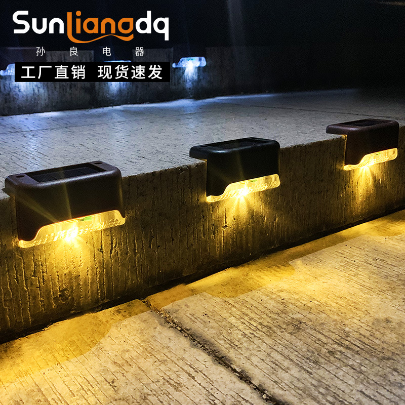 温柔夜色里的微光 小夜灯的生活美学